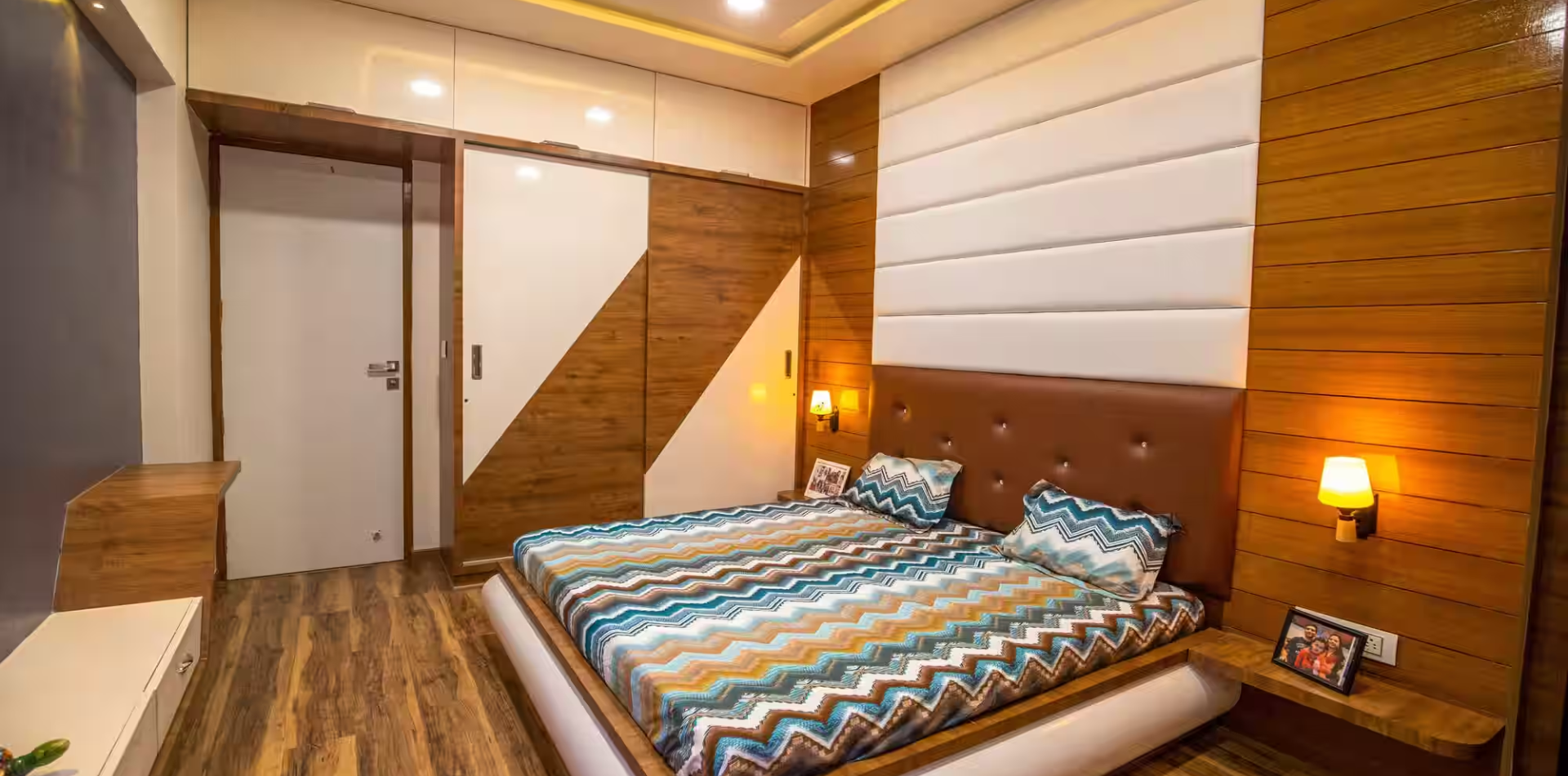 Modular Bedroom Set in Southbopal